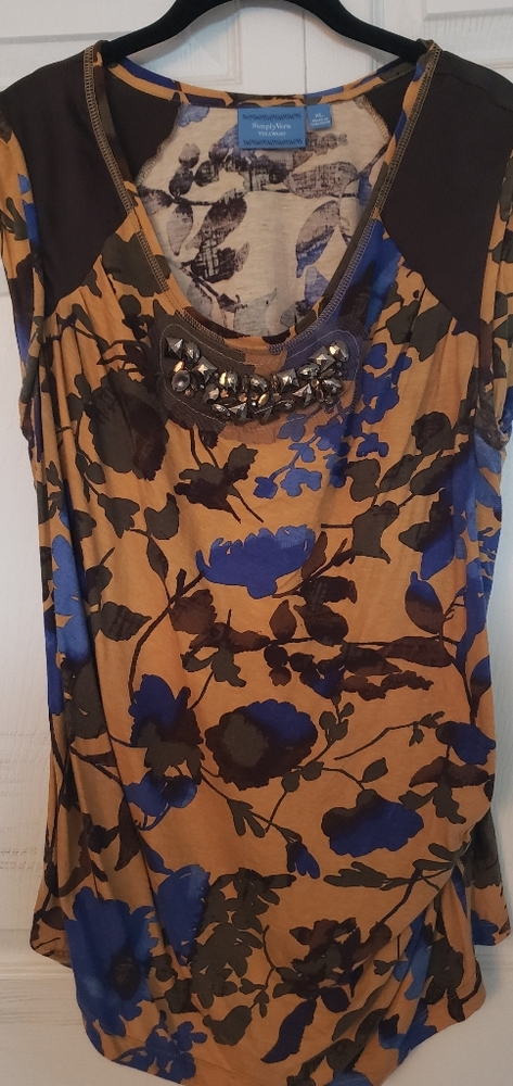 Vera Wang tank/blouse